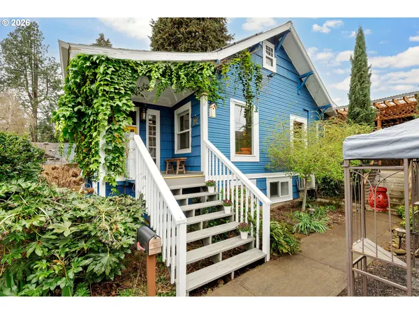 $525,000 | 160 West Exeter Street, Gladstone, OR 97027