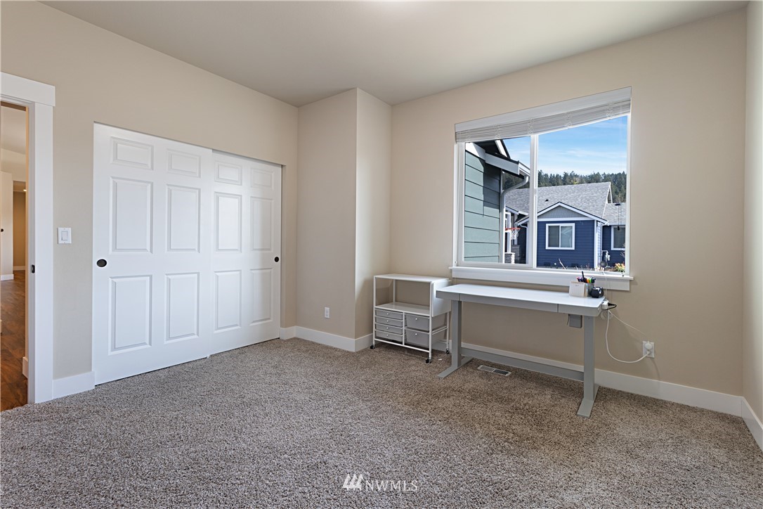 5012 Parker Road East Sumner, WA 98390 - Photo 20 of 35