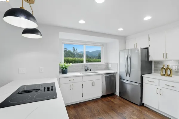 $929,000 | 6201 Hillside Drive, El Sobrante, CA 94803