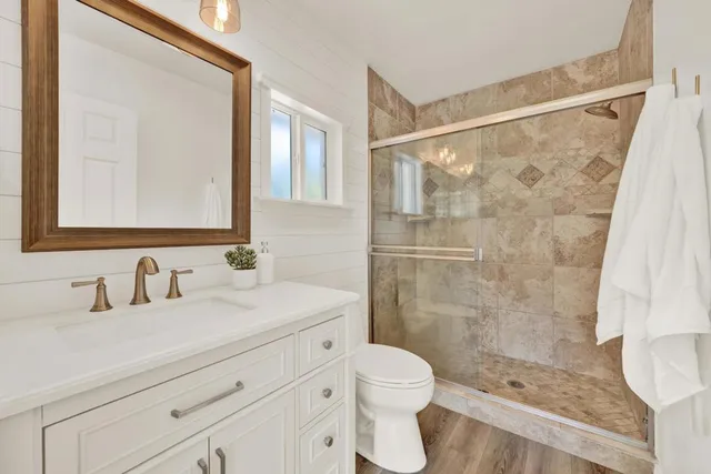 $1,415,000 | 9399 Carmichael Drive, La Mesa, CA 91941