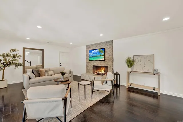 $1,415,000 | 9399 Carmichael Drive, La Mesa, CA 91941