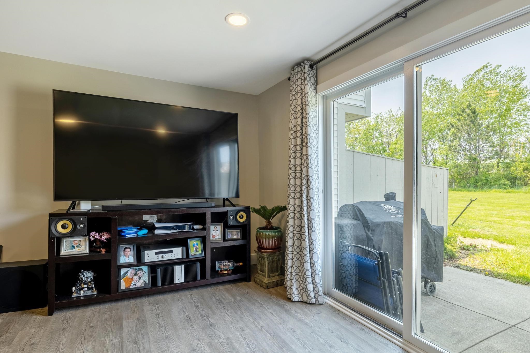 72 Saybrook Road Essex Junction, VT 05452 - Photo 14 of 40