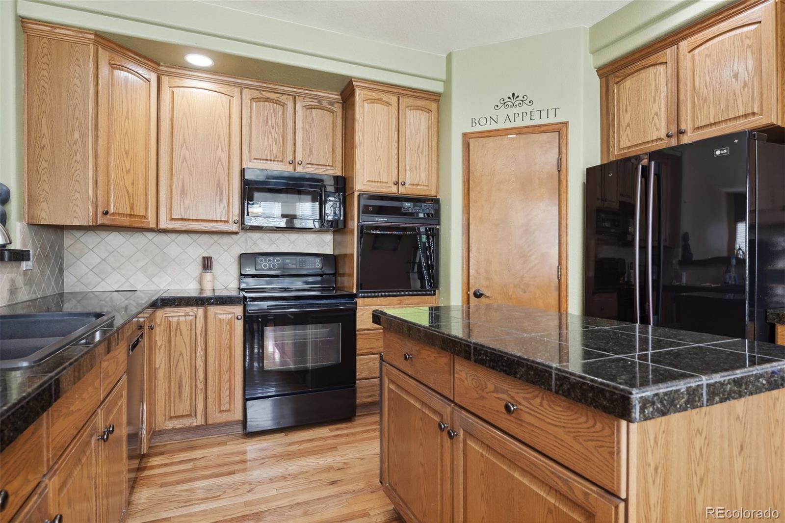9793 Cypress Point Circle Lone Tree, CO 80124 - Photo 11 of 39