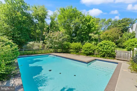 $1,285,000 | 9719 Cinnamon Creek Drive, Vienna, VA 22182