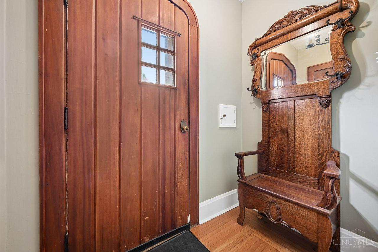 4448 Foley Road Cincinnati, OH 45238 - Photo 3 of 40