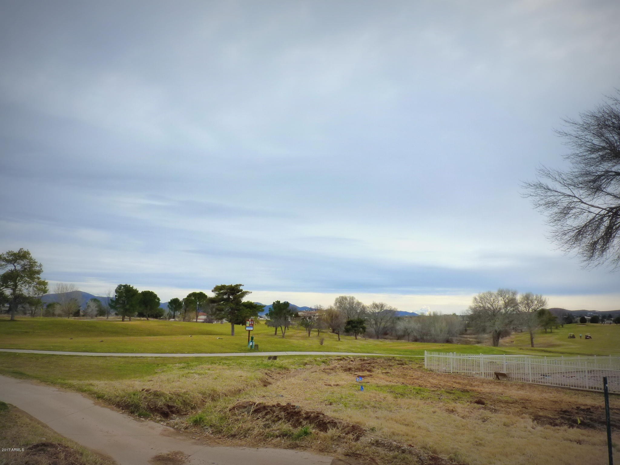 744 Maverick Trail, Unit 120 Dewey, AZ 86327 - Photo 11 of 24 Prescott Country Club_Golf Course d