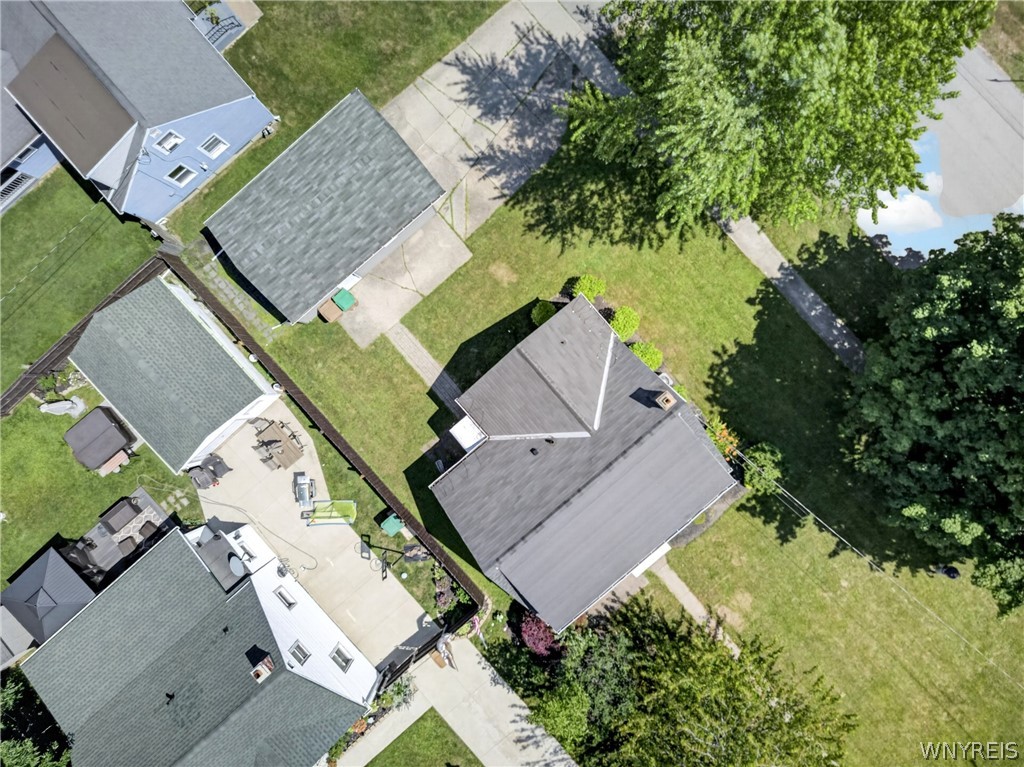 831 Beach Road Cheektowaga, NY 14225 - Photo 19 of 46