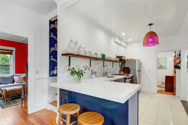 $8,000 | 24 Hunter Avenue, Newport, RI 02840