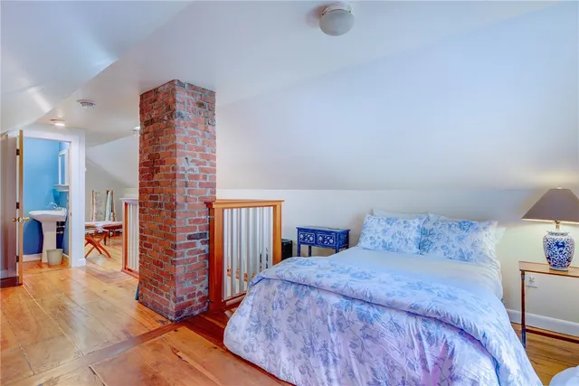 $8,000 | 24 Hunter Avenue, Newport, RI 02840