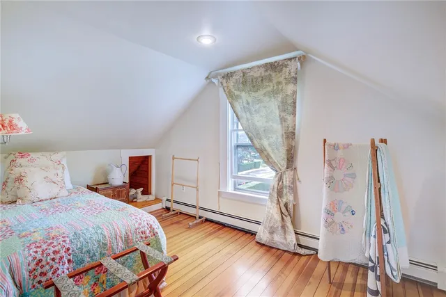 $8,000 | 24 Hunter Avenue, Newport, RI 02840