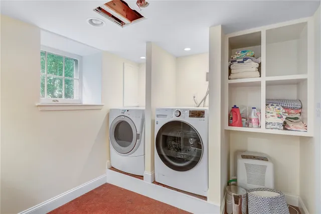 $8,000 | 24 Hunter Avenue, Newport, RI 02840