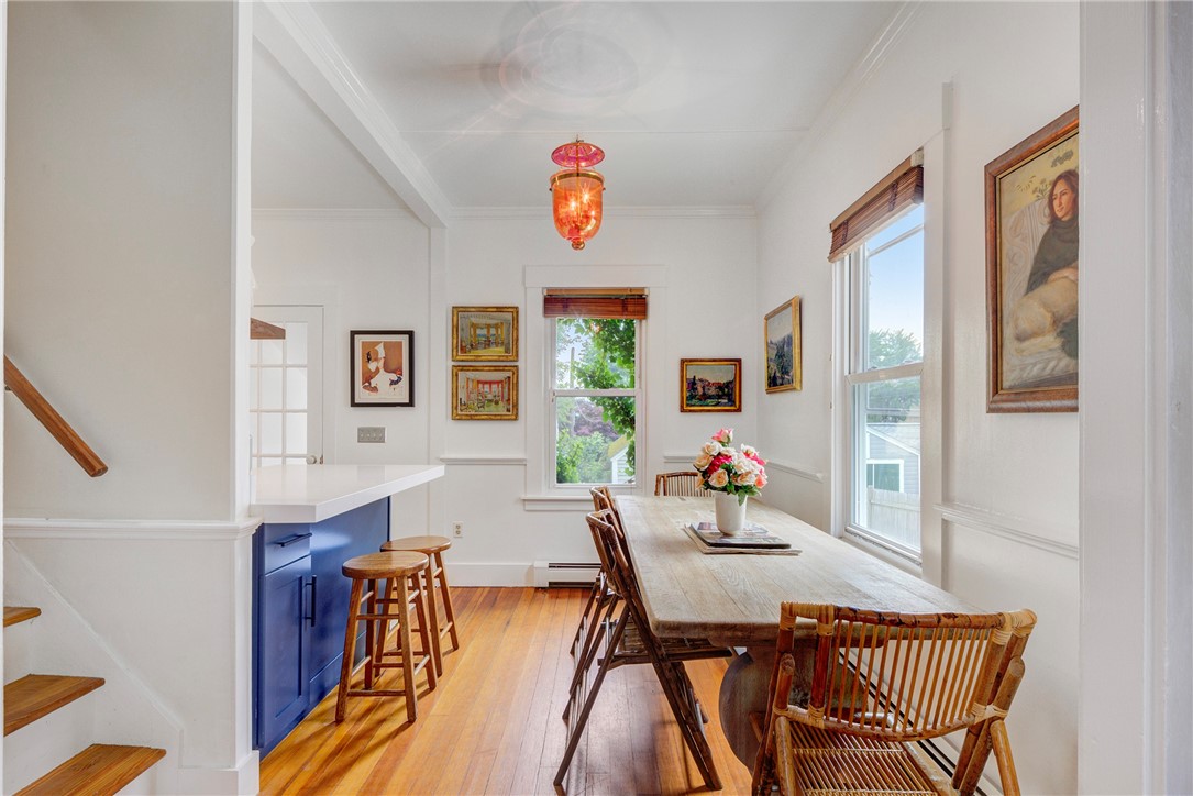 24 Hunter Avenue Newport, RI 02840 - Photo 8 of 32