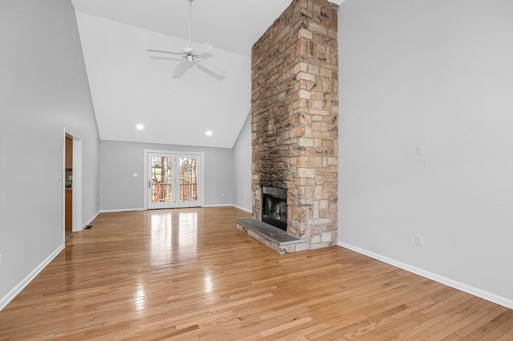 255 Hay Meadow Road North Andover, MA 01845 - Photo 19 of 39