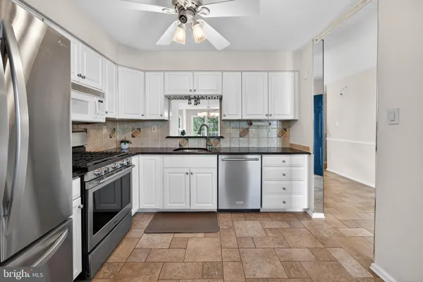 $375,000 | 7401A Normandy Drive, Mount Laurel, NJ 08054