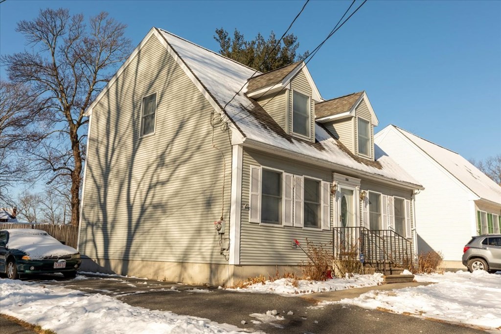 150 Methuen Street Springfield, MA 01119 - Photo 2 of 10 Gallery Image 2
