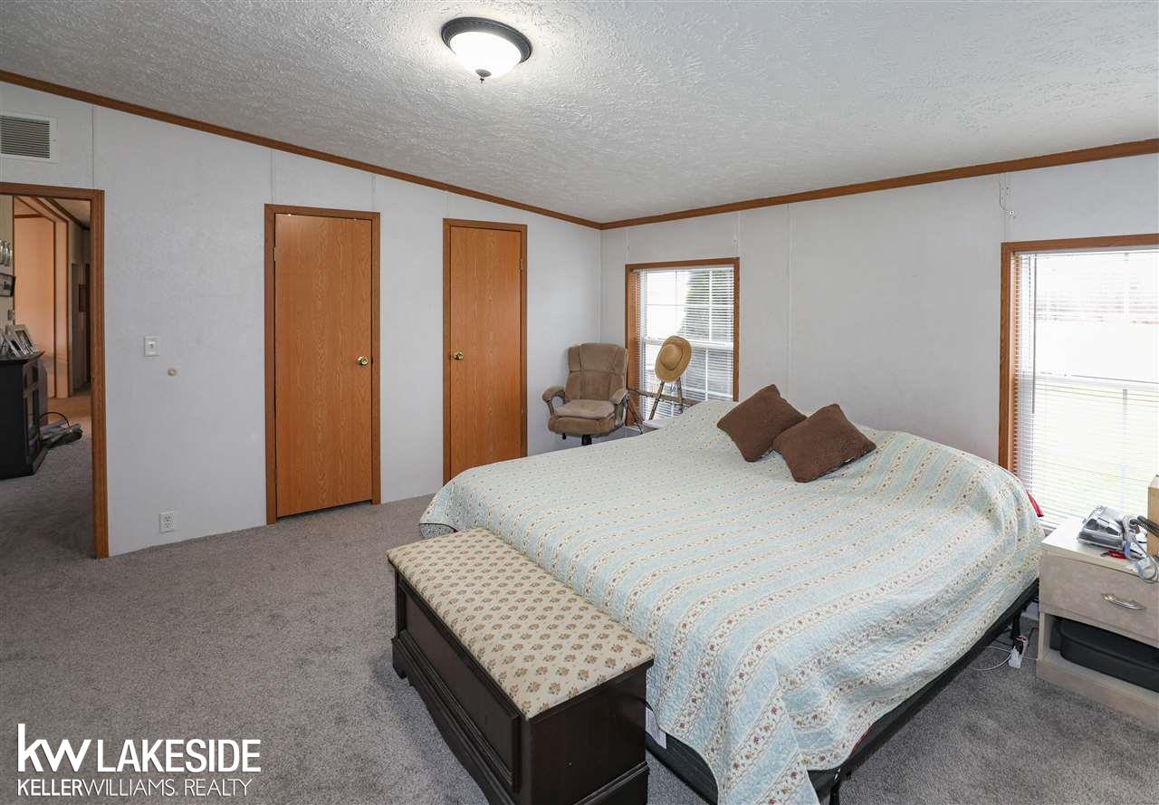 15988 Imlay City Road Capac, MI 48014 - Photo 24 of 37 50001033-23.JPG