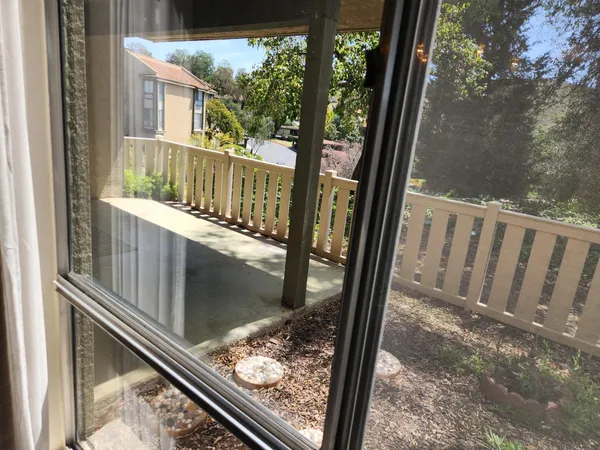 $429,000 | 324 Chestnut Hill Court, Unit 11, Thousand Oaks, CA 91360