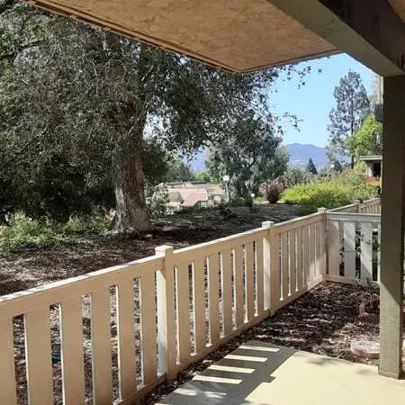 $429,000 | 324 Chestnut Hill Court, Unit 11, Thousand Oaks, CA 91360