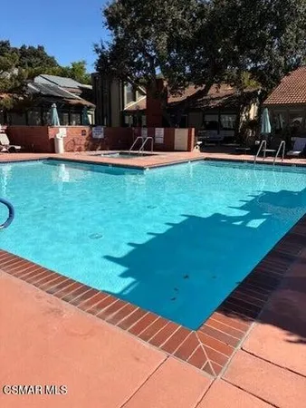 $429,000 | 324 Chestnut Hill Court, Unit 11, Thousand Oaks, CA 91360