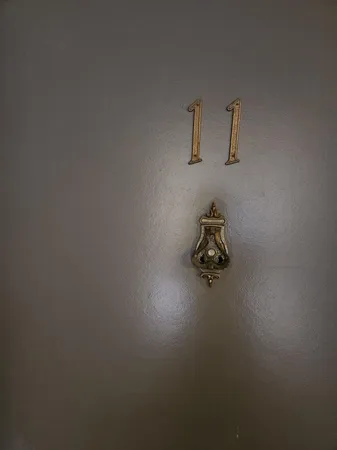 $429,000 | 324 Chestnut Hill Court, Unit 11, Thousand Oaks, CA 91360