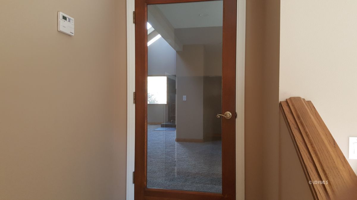 25260 Marion Ridge Drive Idyllwild, CA 92549 - Photo 7 of 32 From mud room to living room