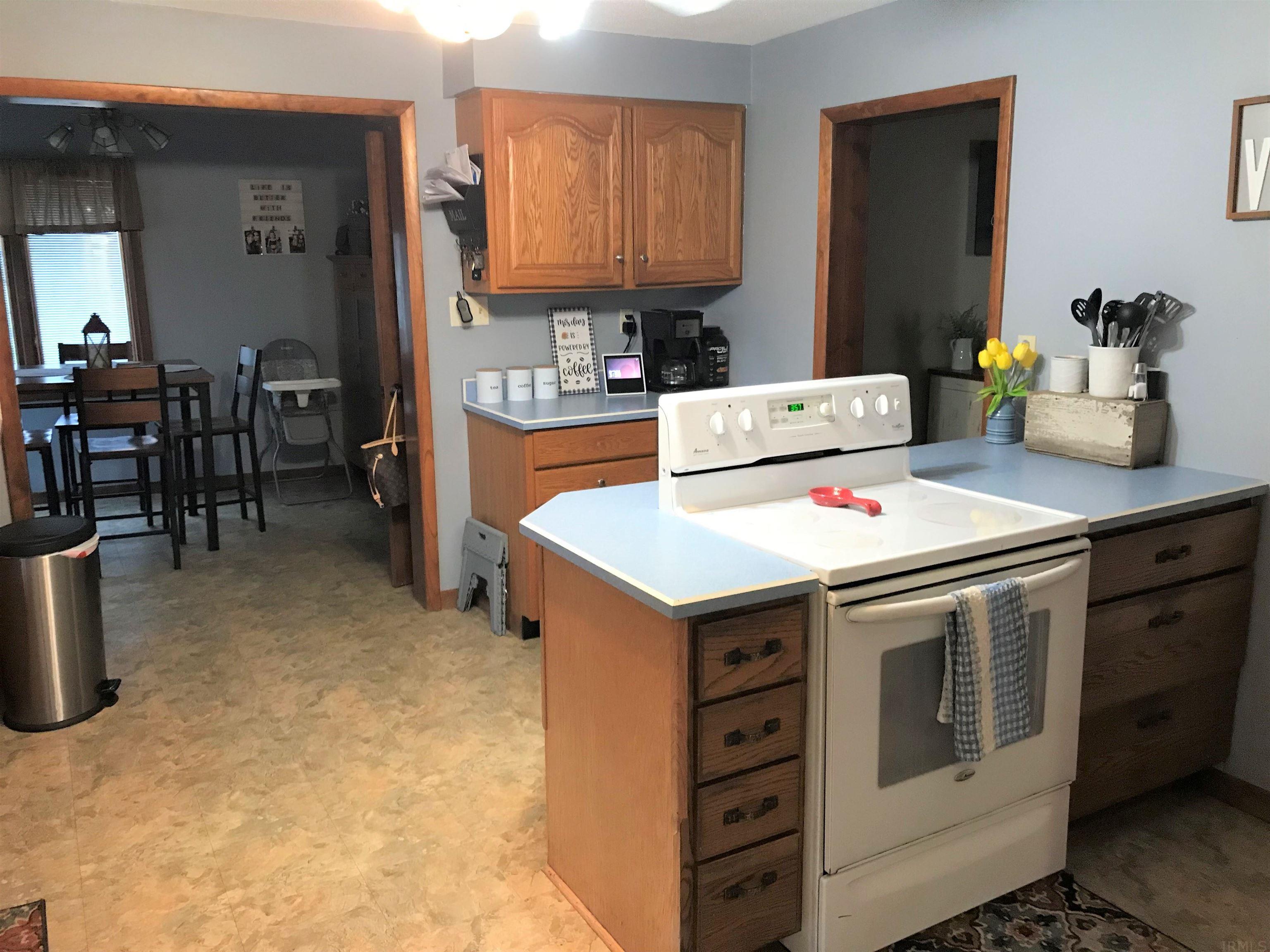 6607 East Red Road Vincennes, IN 47591 - Photo 8 of 28
