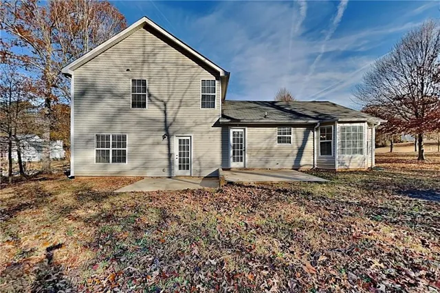 $2,015 | 7000 Greenfield Lane, Cumming, GA 30028