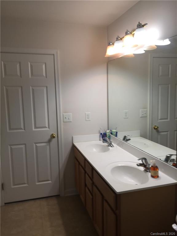 7715 Greylock Ridge Road Matthews, NC 28105 - Photo 11 of 12 Gallery Image 11