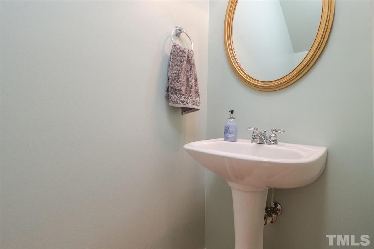4563 Treerose Way Raleigh, NC 27606 - Photo 22 of 24 Gallery Image 22