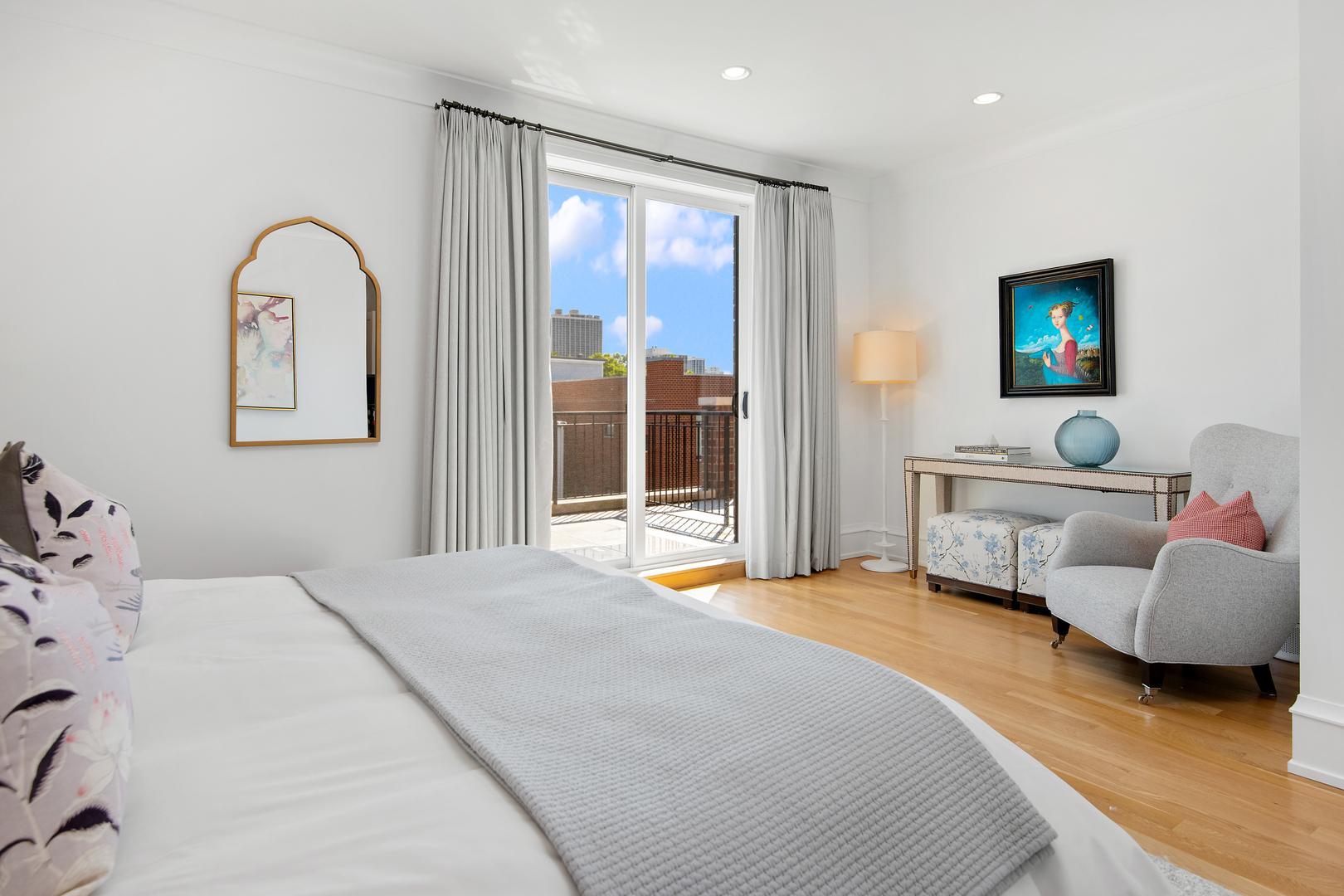 1733 North Mohawk Street, Unit 3N Chicago, IL 60614 - Photo 13 of 29 a bedroom with furniture and window