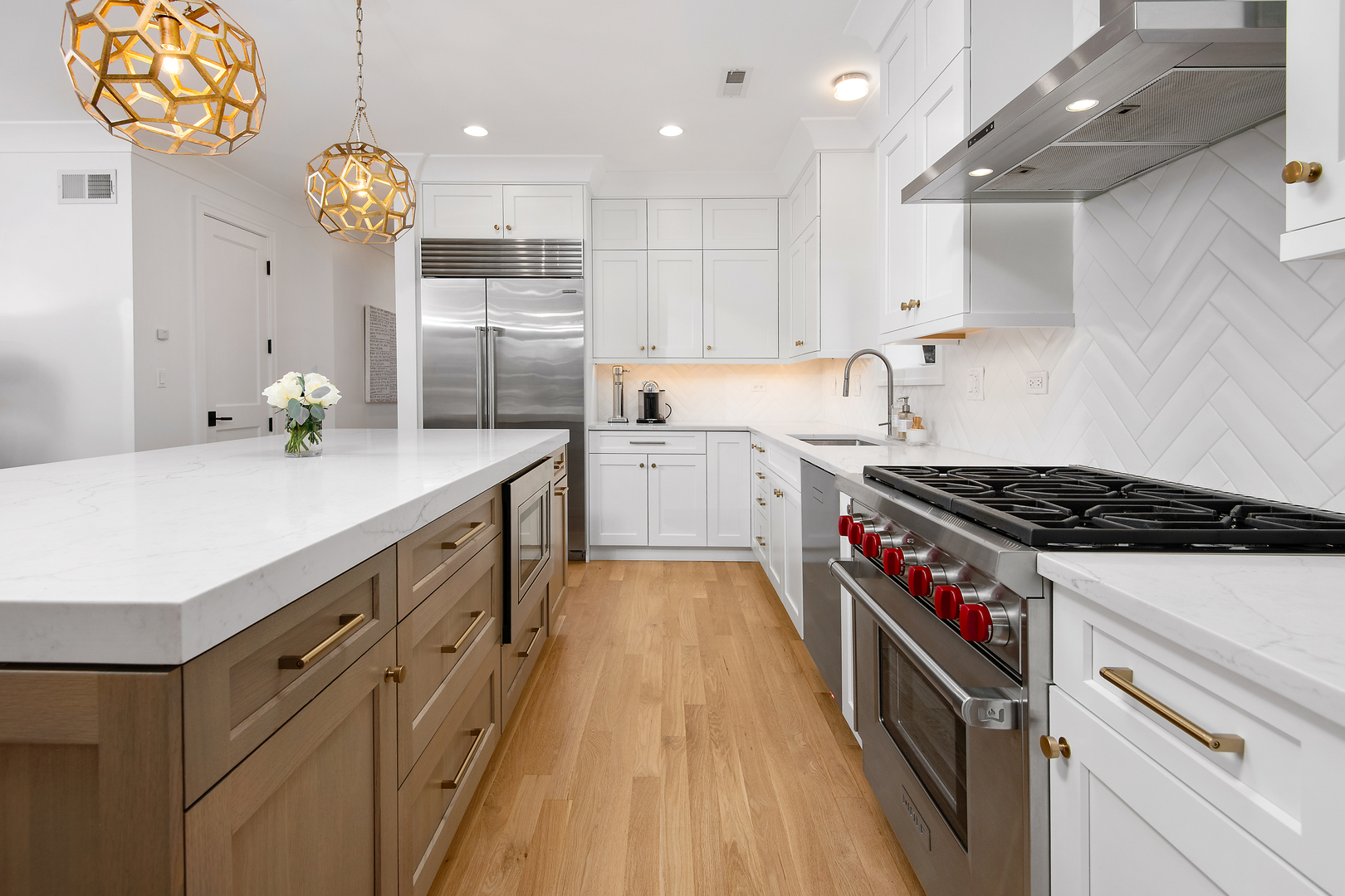 1733 North Mohawk Street, Unit 3N Chicago, IL 60614 - Photo 6 of 29 a kitchen with cabinets and wooden floor