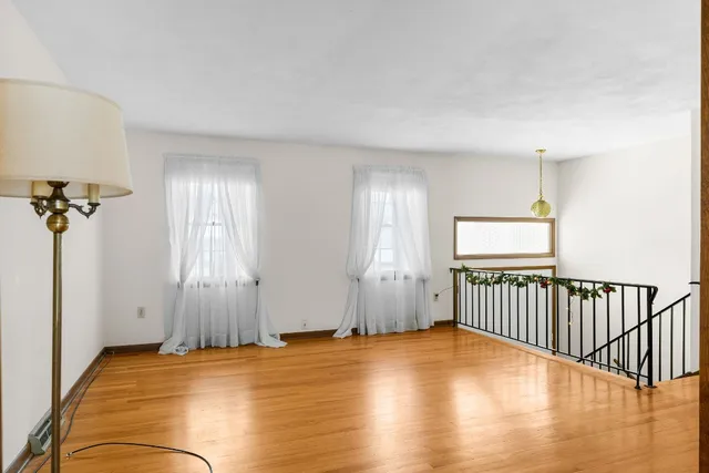 $229,900 | 1037 Elmwood Drive, Endicott, NY 13760