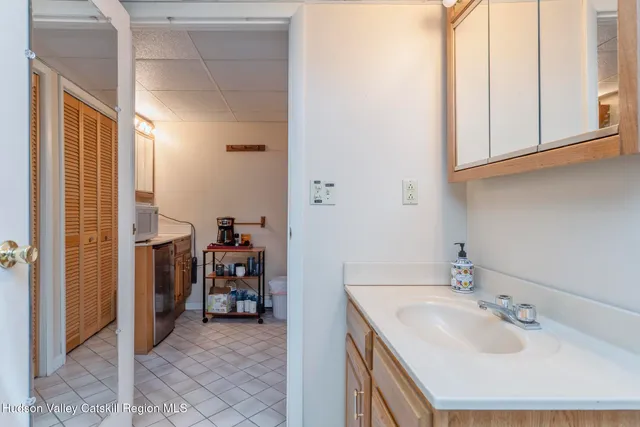 $475,000 | 30 Glenerie Lane, Saugerties, NY 12477