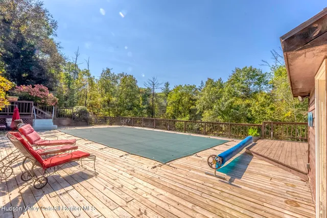$475,000 | 30 Glenerie Lane, Saugerties, NY 12477