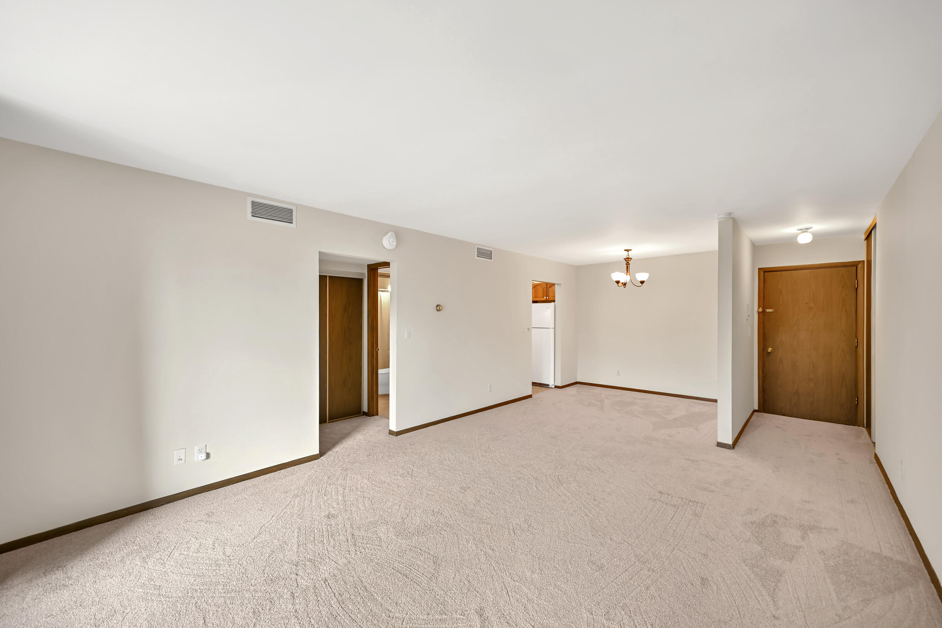 2200 Good Hope Road, Unit 117 Glendale, WI 53209 - Photo 3 of 18 Dinette off Kitchen