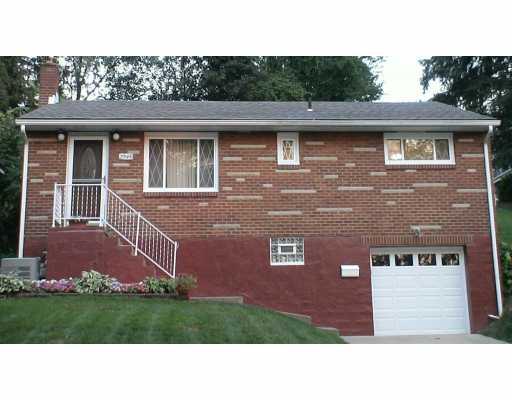 2945 Strachan Avenue Pittsburgh, PA 15216 - Photo 1 of 8 Exterior Front.