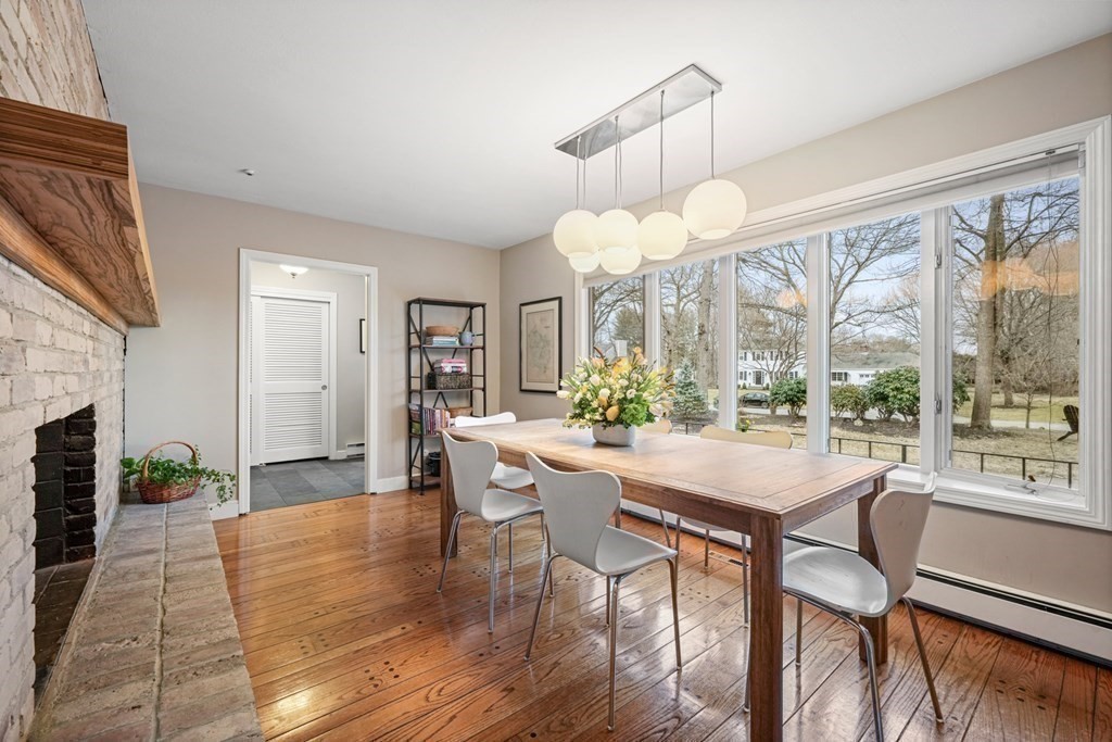 172 Old Farm Road Milton, MA 02186 - Photo 5 of 29 Gallery Image 5