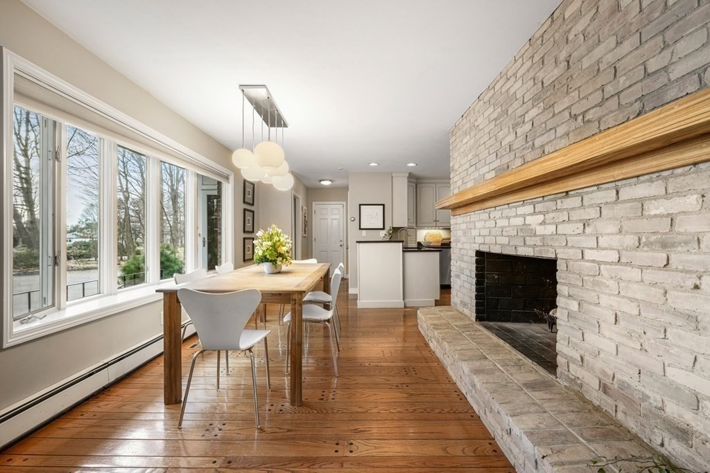 172 Old Farm Road Milton, MA 02186 - Photo 7 of 29 Gallery Image 7