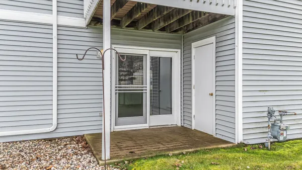 $145,000 | 1313 Wittmann Park Lane, Menasha, WI 54952
