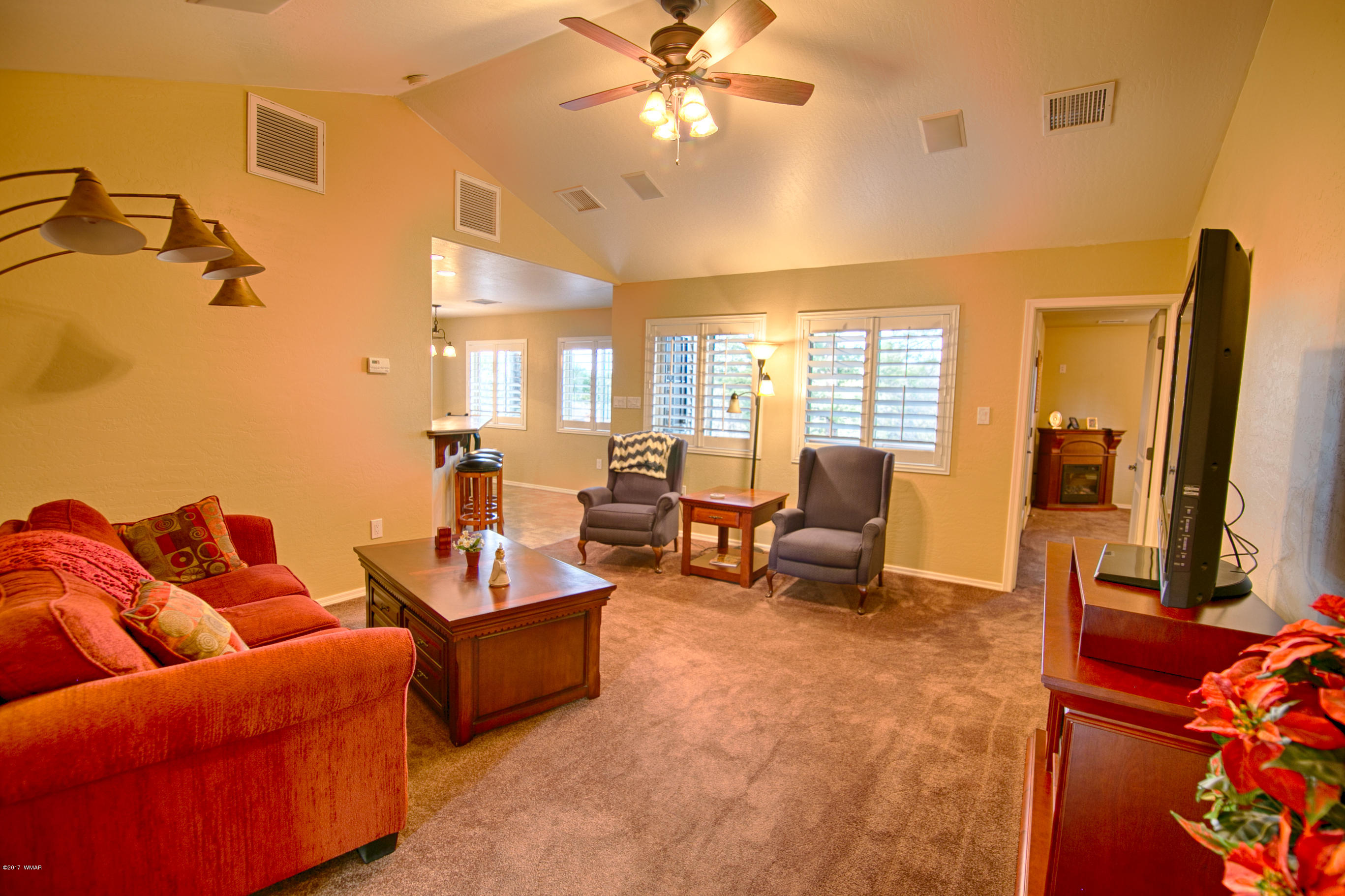 260 Timber Ridge Loop Show Low, AZ 85901 - Photo 15 of 21 Gallery Image 15