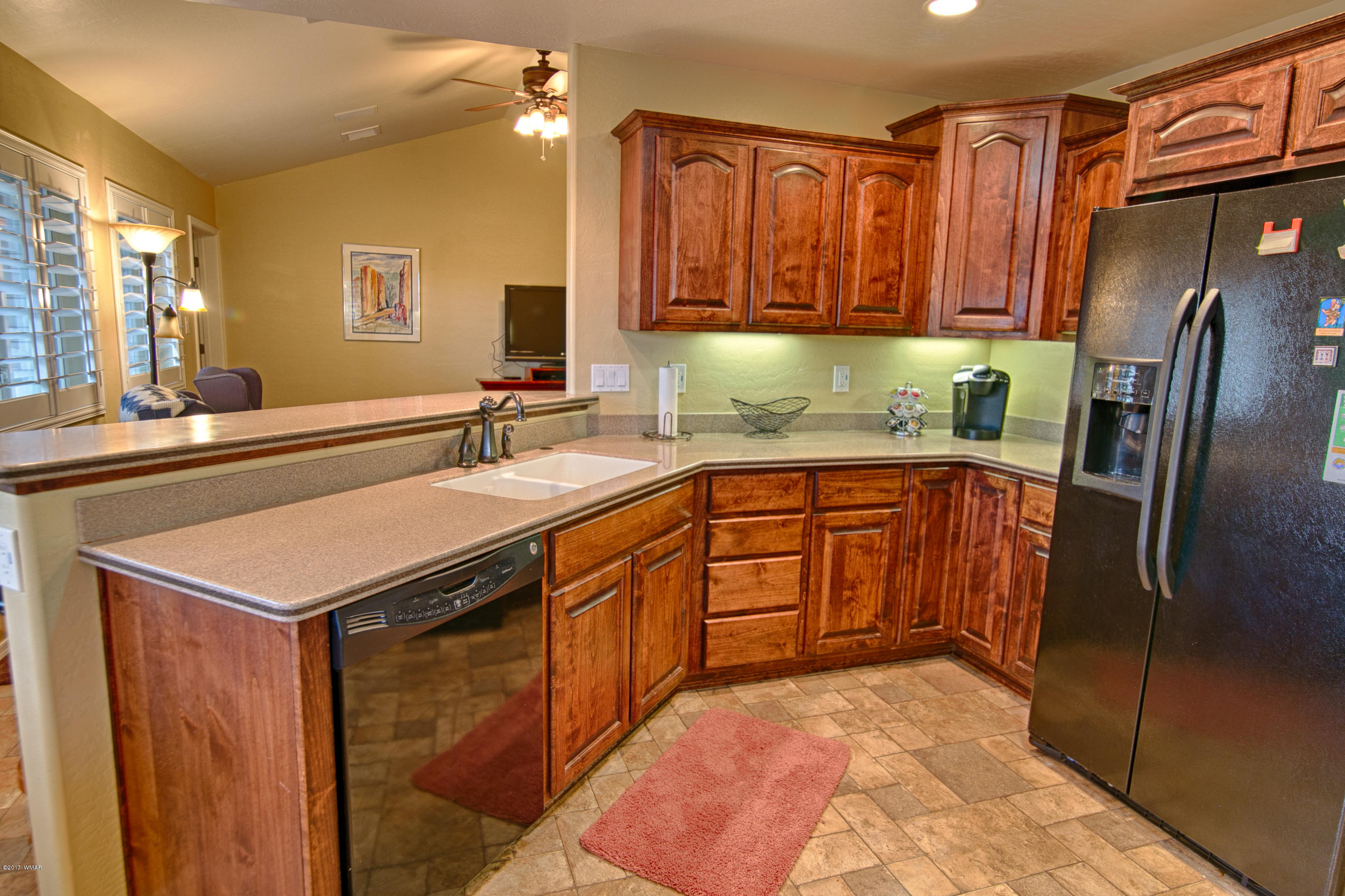 260 Timber Ridge Loop Show Low, AZ 85901 - Photo 2 of 21 Gallery Image 2