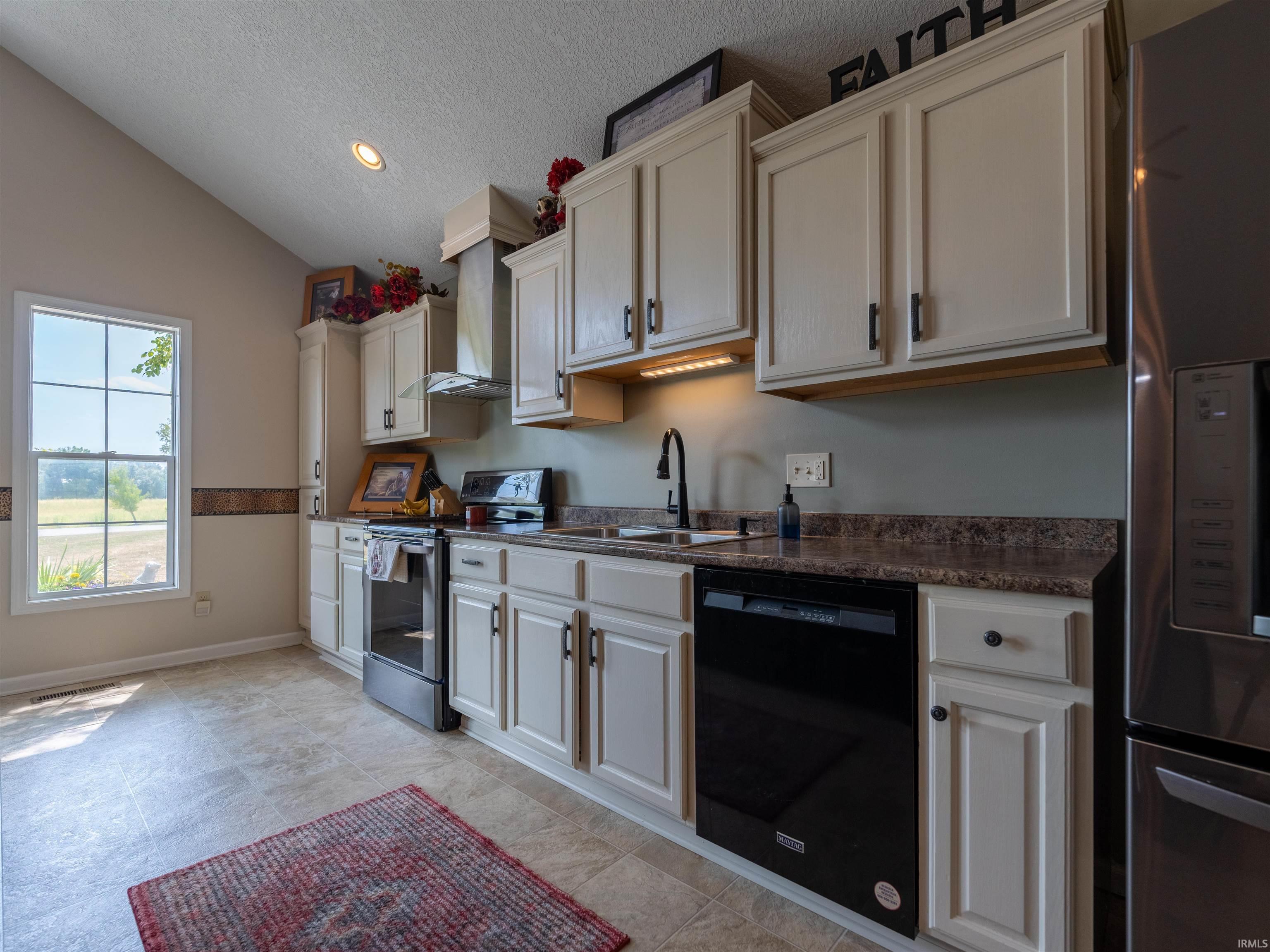 15906 Tonkel Road Leo, IN 46765 - Photo 23 of 36 Gallery Image 23