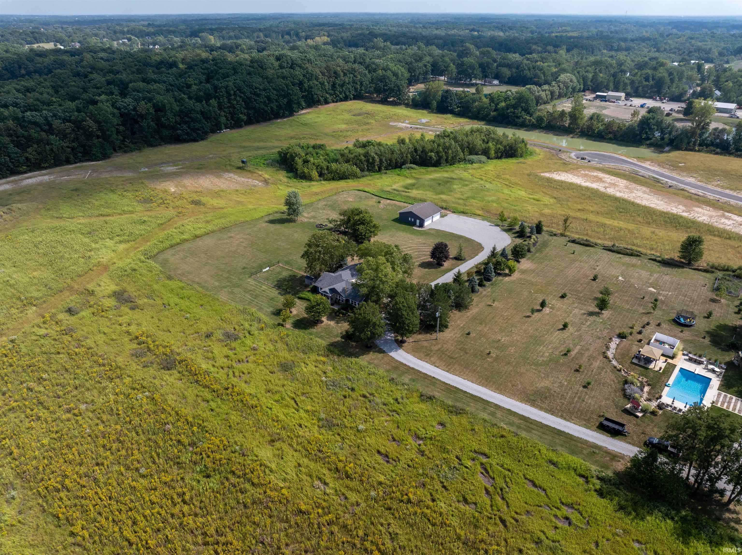 15906 Tonkel Road Leo, IN 46765 - Photo 4 of 36 Gallery Image 4