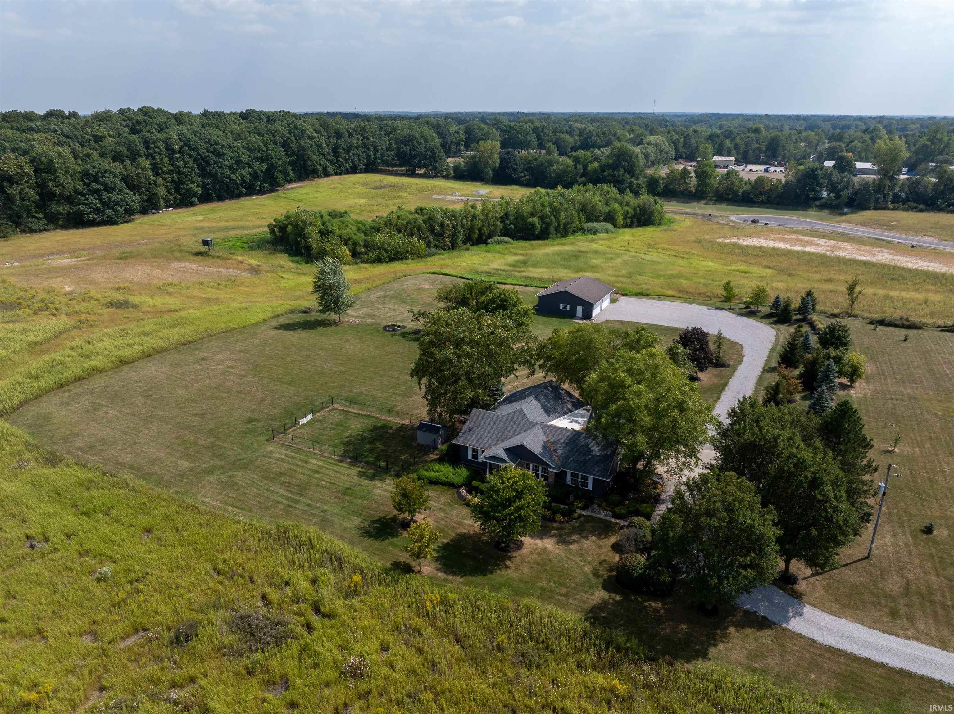 15906 Tonkel Road Leo, IN 46765 - Photo 5 of 36 Gallery Image 5