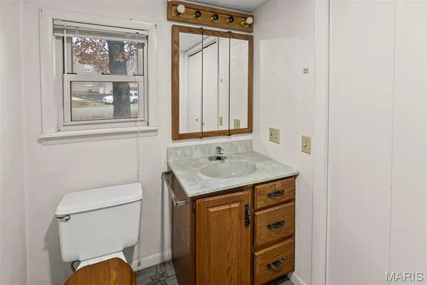 $77,000 | 237 Maple Street, Chester, IL 62233