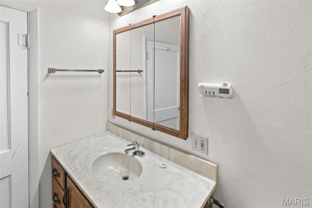 237 Maple Street Chester, IL 62233 - Photo 23 of 52