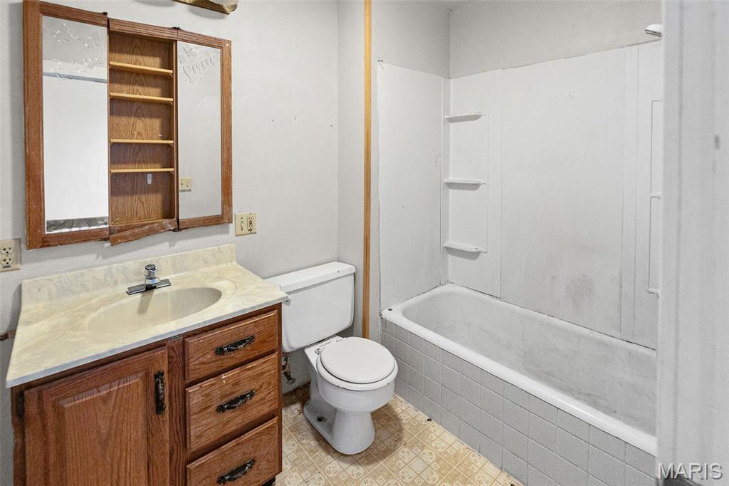 237 Maple Street Chester, IL 62233 - Photo 25 of 52