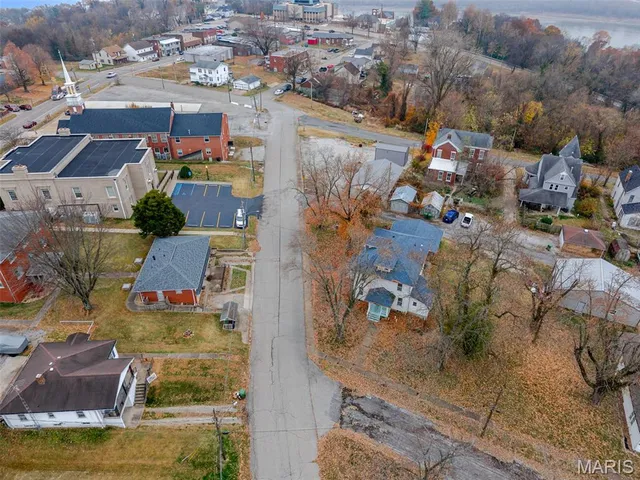 $77,000 | 237 Maple Street, Chester, IL 62233