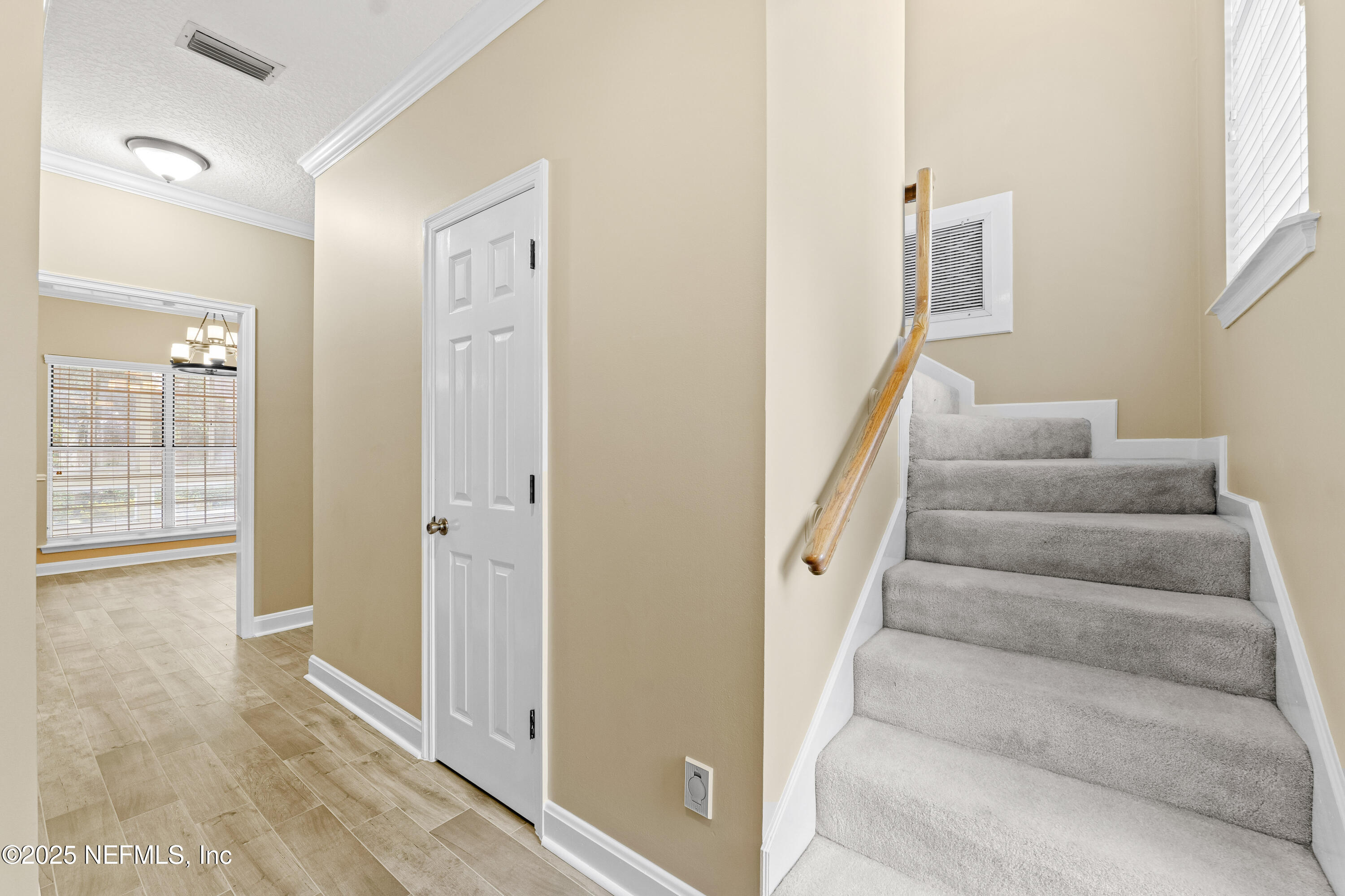 10754 Scott Mill Road, Unit 9 Jacksonville, FL 32223 - Photo 8 of 43 P1058308.jpg-FULL