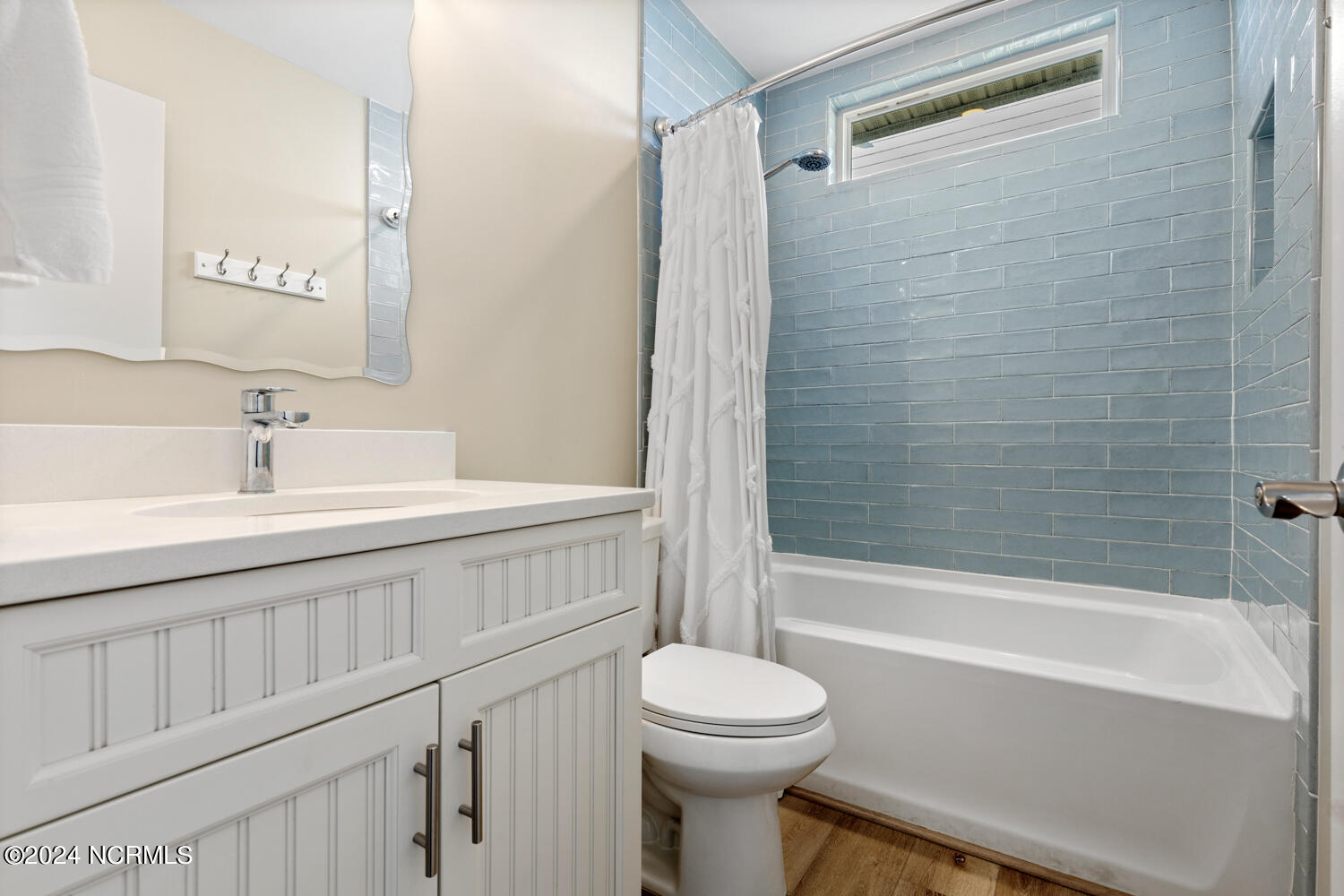 1809 Ocean Drive Emerald Isle, NC 28594 - Photo 15 of 54 29